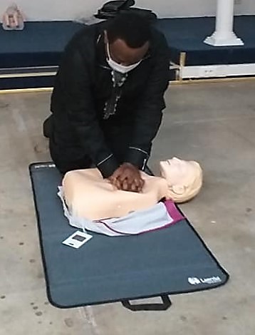 picture first-aid workshop